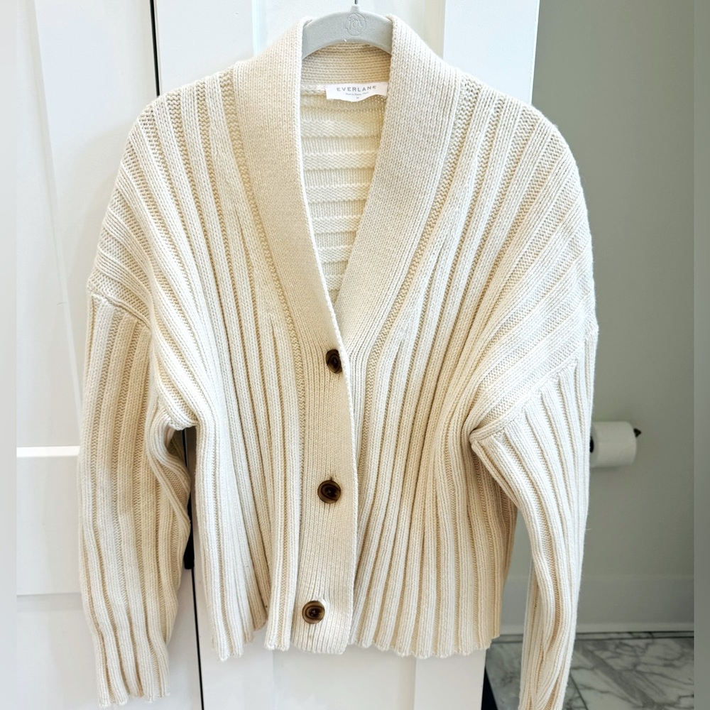EUC Everlane Boxy Cropped Wool/Cashmere Cardigan, size M